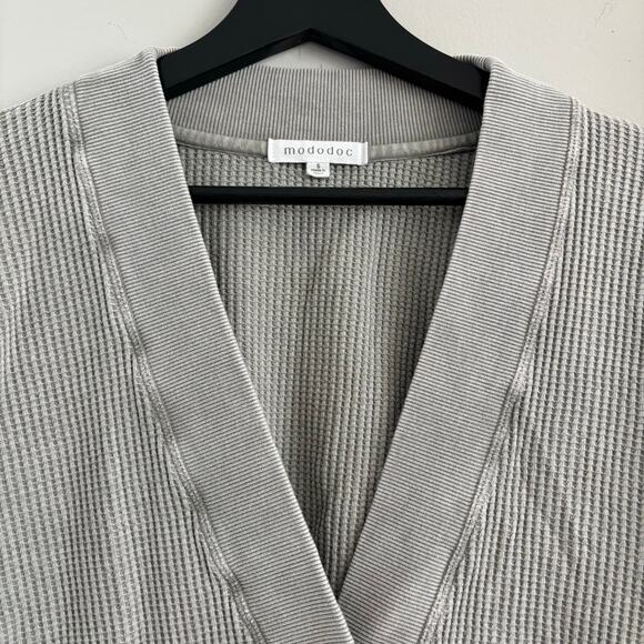 Mododoc Waffle Knit Gray Cardigan Women Size Small - Picture 3 of 4